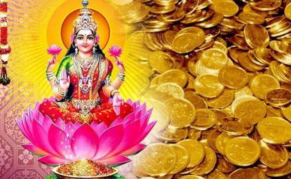 अगर चाहते हैं अपने घर में लक्ष्मी का वास, तो करें ये उपाय, धन की नहीं होगी कमी... अगर चाहते हैं अपने घर में लक्ष्मी का वास, तो करें ये उपाय, धन की नहीं होगी कमी...