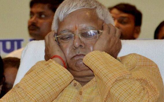 चारा घोटाला: थोड़ी देर में आएगा फैसला, लालू कोर्ट के लिए निकले