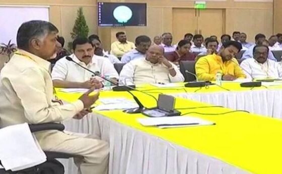 NDA में बने रहने पर बैठक, TDP सांसद बोले- CM जो कहेंगे, हम तैयार हैं