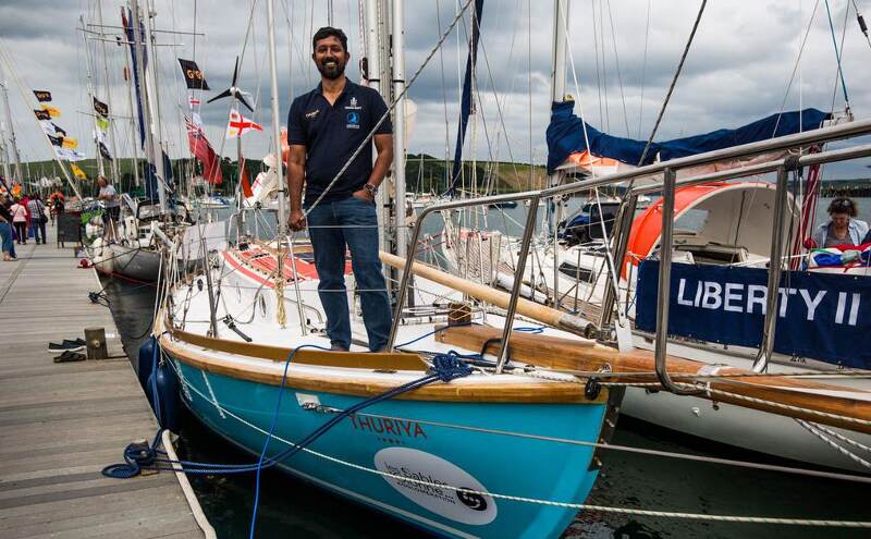 समुद्र में फंसे नौसेना अधिकारी अभिलाष टॉमी को बचाया गया सुरक्षित