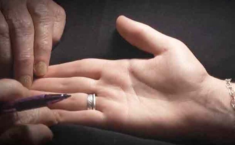 हथेली ऐसी है तो समझ लीजिए करोड़ों में हो सकती है आपकी कमाई