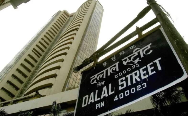 सेंसेक्स में दिखी 140 अंकों की ज्यादा मजबूती, निफ्टी 10620 के पार, पीएनबी का स्टॉक 9 फीसदी गिरा