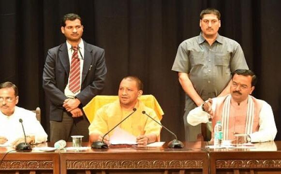 योगी सरकार का बड़ा फैसला, यूपी में लोक कल्याण मित्र के लिए निकली भर्तियां