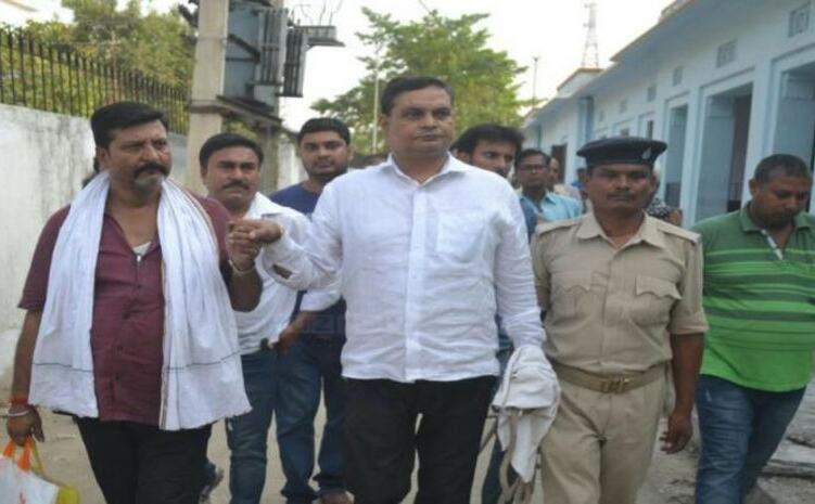 मुजफ्फरपुर यौन शोषण कांड : कांग्रेस से लोकसभा का चुनाव लड़ना चाहता था आरोपी ब्रजेश ठाकुर