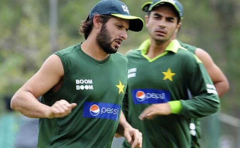 एक बार फिर मैच फिक्सिंग के घेरे में आया PAK का यह खिलाड़ी, पहले भी भुगत चुका है सजा