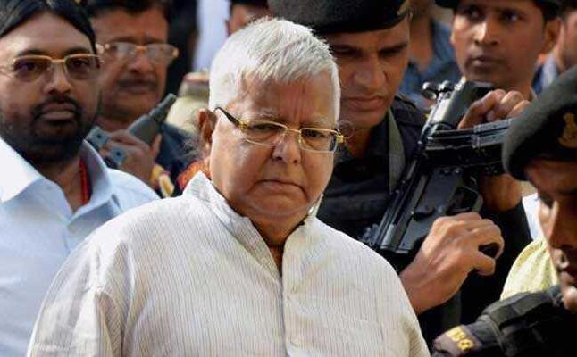 लालू यादव पर जीतनराम मांझी का बयान, कहा- CBI दबाव में मेडिकल रिपोर्ट बदलवाया गया लालू यादव पर जीतनराम मांझी का बयान, कहा- CBI दबाव में मेडिकल रिपोर्ट बदलवाया गया