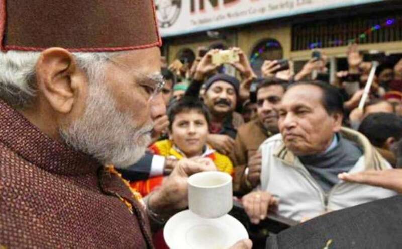 शिमला के इंडियन कॉफ़ी हाउस में पीएम मोदी पी गए किसी और की कॉफ़ी...
