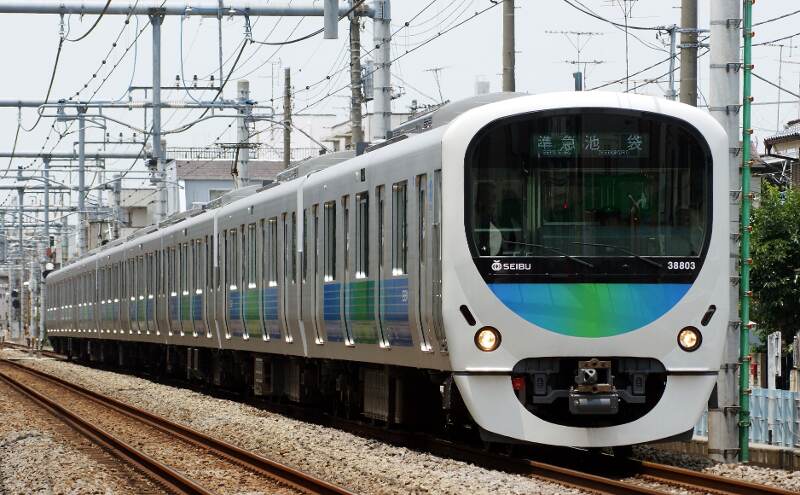 रेलवे में निकली 10वीं पास के लिए 2573 पदों पर भर्तियां...