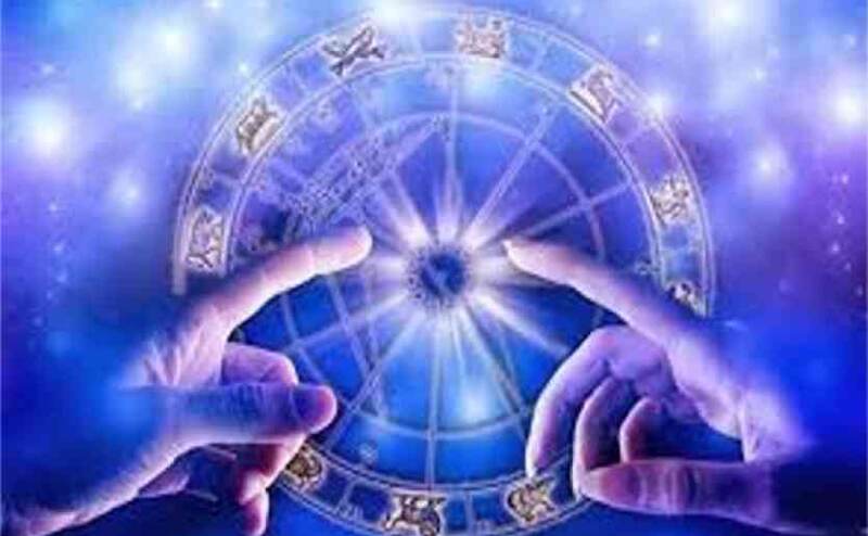 राशिफल 19 अप्रैल: वृष राशि वाले जातकों को आज मिलेंगी खुशियां...