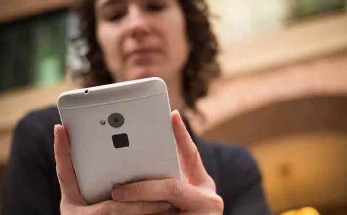 महंगा हुआ मोबाइल, टीवी-माइक्रोवेव खरीदना, सरकार ने बढ़ाई कस्टम ड्यूटी