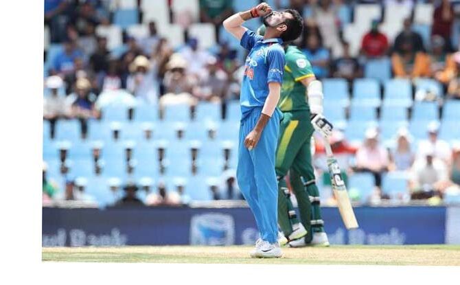 साउथ अफ्रीका के खिलाफ कलाई ने की भलाई, टीम इंडिया को मिला जीत का डबल डोज