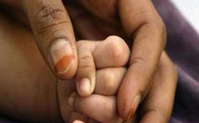 होटल की खिड़की से पचास फीट नीचे गिरा आठ साल का बच्चा, यह बना मौत का कारण