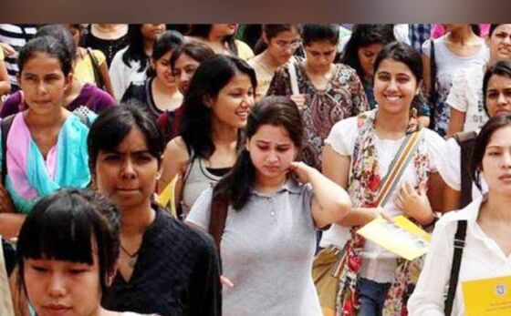 महिला दिवस पर भेद, राजस्थान सरकार ने लड़कियों से छीनी मनपसंद कपड़े पहनने की आजादी