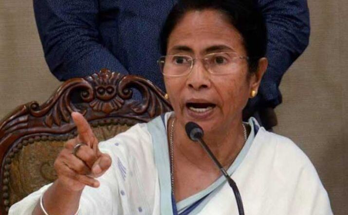 कानून-व्यवस्था राज्य का विषय, राज्यपाल का नहीं; ममता कानून-व्यवस्था राज्य का विषय, राज्यपाल का नहीं; ममता
