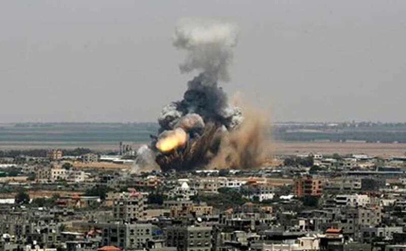 गाजा में इजरायली हवाई हमले, हमास टीवी की इमारत ध्वस्त