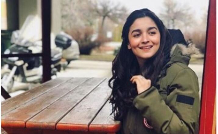 रणबीर के साथ रिश्ते पर पूछे गए सवाल पर आलिया भट्ट ने कहा- मुझे शर्म आ रही है...