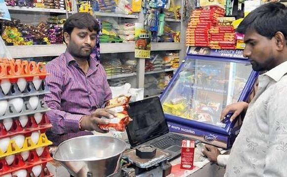 छोटे कारोबारियों को दुर्घटना बीमा सुविधा देने की तैयारी सरकार