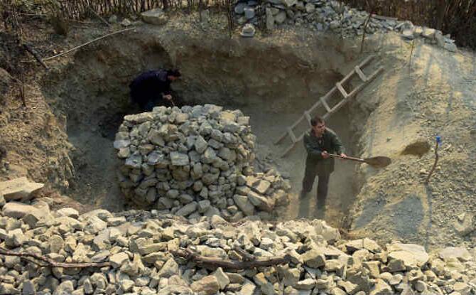 एलओसी पर सरकार ने शुरू किया बंकरों का निर्माण, सरकार और सैनिकों का ये है बड़ा प्लान