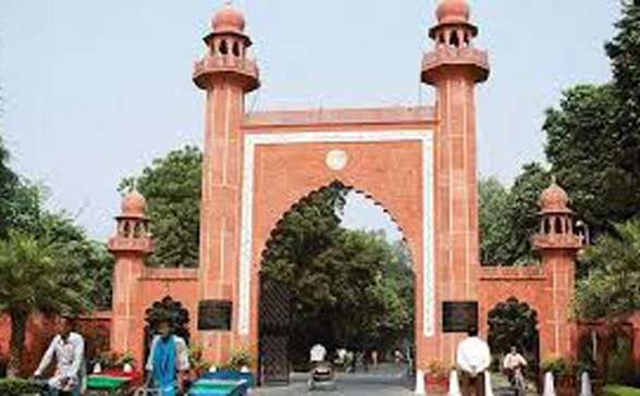 AMU में जिन्ना को लेकर बवाल के असली जिम्मेदार एडीएम सिटी व एसपी सिटी,