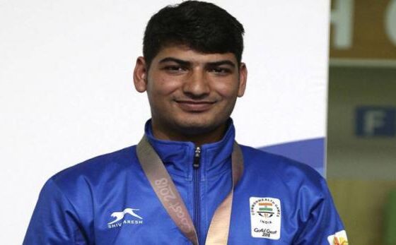 CWG 2018: युवा निशानेबाज ओम मिथरवाल ने बनाया ब्रॉन्ज का डबल