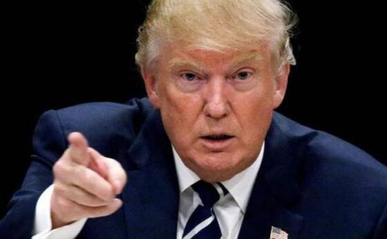 मैक्सिको बॉर्डर पर दीवार बनाने के लिए अड़े ट्रंप