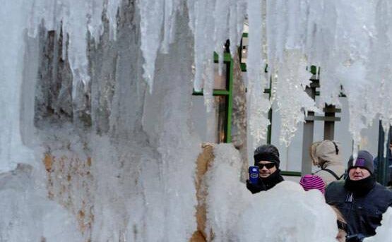 अमेरिका में भयानक ठंड, मंगल ग्रह से ठंडी हो जाएगी धरती