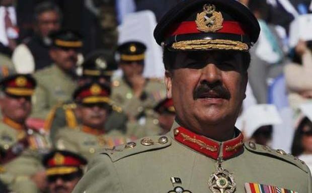 गोलीबारी के बीच LoC पर पहुंचे पाक आर्मी चीफ बाजवा, भारत को दी गीदड़ भभकी