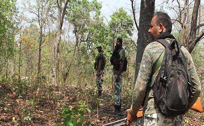 सुरक्षाबलों के साथ मुठभेड़ में दो नक्सली ढेर, ऑपरेशन में महिला कमांडोज ने भी लिया हिस्सा