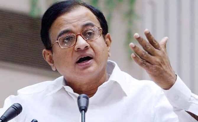 चिदंबरम का तंज, बोले- वित्त मंत्री जेटली फ्लॉप, मैं होता तो इस्तीफा दे देता