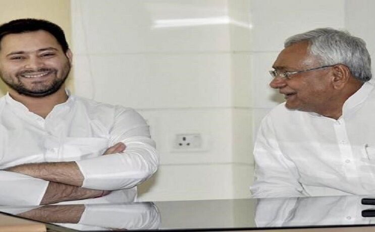 तेजस्वी यादव बने कवि, तीन कविताएं लिखकर नीतीश कुमार से पूछे ये सवाल