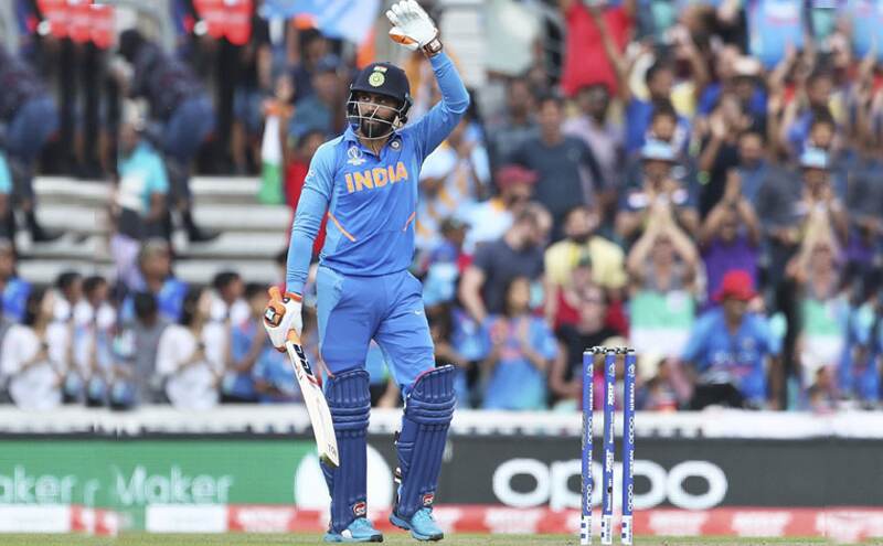 विराट सहित सब दिग्गज हुए फेल तो फैंस बोले इसे भेजो नंबर 4 पर विराट सहित सब दिग्गज हुए फेल तो फैंस बोले इसे भेजो नंबर 4 पर