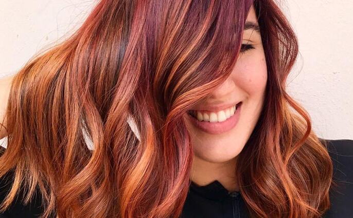 लॉन्ग लास्टिंग हेयर कलर के लिए अपनाएं ये आसान टिप्स...