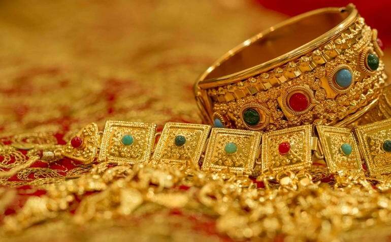 सोना-चांदी खरीदना हुआ सस्ता, 32000 से नीचे फिसली गोल्ड की कीमतें