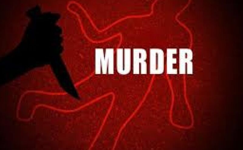 बिहार: घर में घुसकर की गई तीन नाबालिग बहनों की हत्या, रेप की आशंका बिहार: घर में घुसकर की गई तीन नाबालिग बहनों की हत्या, रेप की आशंका