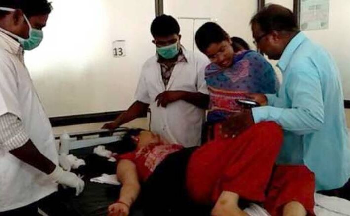 अपनी आबरू बचाने के लिए मां-बेटी ट्रेन बदलती रहीं और अंत में उठाया खतरनाक कदम...