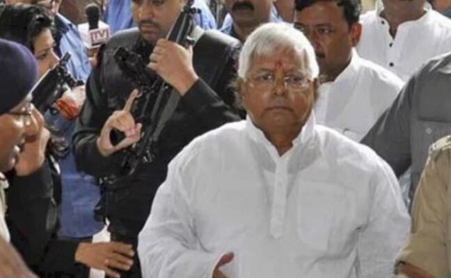 चारा घोटाला: लालू यादव जमानत के लिए जाएंगे झारखंड हाईकोर्ट, नहीं मांगेंगे पैरोल