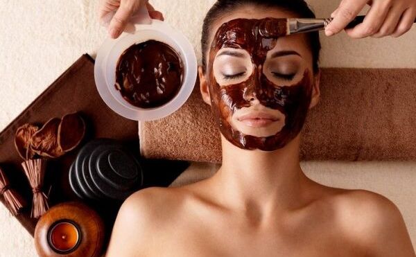 कॉफी का इस्तेमाल से बनाएं अपनी त्वचा को खूबसूरत और चमकदार