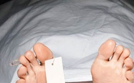 बड़नगर में जिंदा गर्भवती को डाल दिया पोस्टमार्टम रूम में