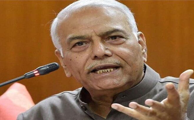 यशवंत सिन्हा PM मोदी के अघोषित आपातकाल ने भारतीय राजनीति में डाला धीमा जहर