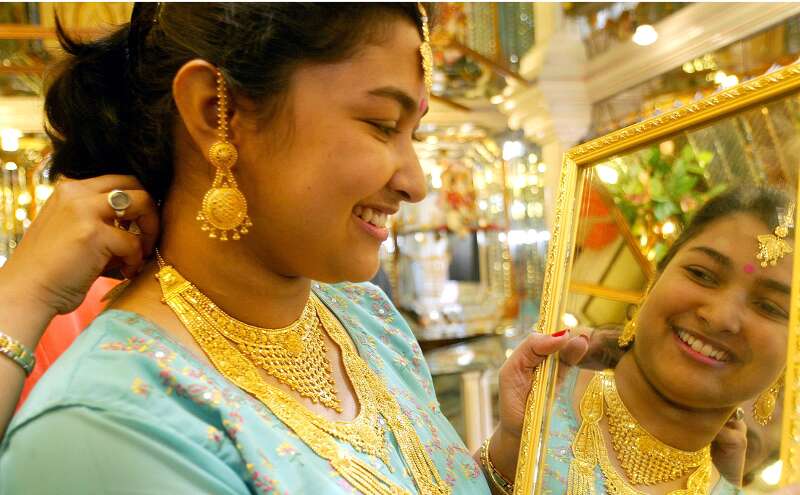कुछ घंटे और मिलेगा सस्ता सोना, यहां से गहने खरीदने पर मिल रही 30% की छूट